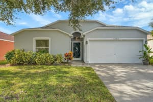 996 E 13th Square, Vero Beach, Fl 32960, Vero Beach