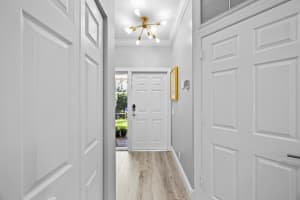 6822 Via Regina, Boca Raton, FL 33433 - MLS#R11145968