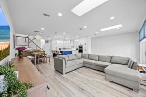 6822 Via Regina, Boca Raton, FL 33433 - MLS#R11145968