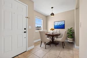 29 Sandalwood Court, Oviedo, FL 32765 - MLS#R11145991