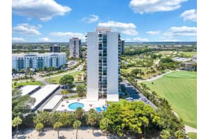 2000 Presidential Way 1006, West Palm Beach, FL 33401 - MLS#R11146012