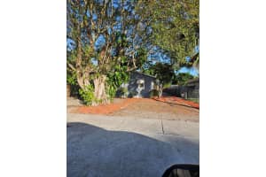 239 NW 6th Avenue, Delray Beach, FL 33444 - MLS#R11146024