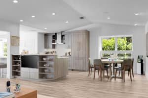 2291 Las Casitas Drive, Wellington, FL 33414 - MLS#R11146048