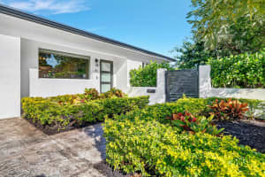 301 Pilgrim Road, West Palm Beach, FL 33405 - MLS#R11146055