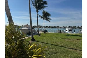 409 Fernandina Street, Fort Pierce, FL 34949 - MLS#R11146063