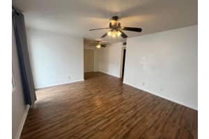 637 6th Court, Boynton Beach, FL 33435 - MLS#R11146065