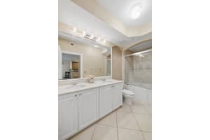 4 Renaissance Way 110, Boynton Beach, FL 33426 - MLS#R11146066