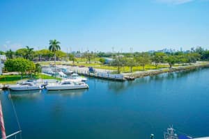 2415 16th Street Road, Miami, FL 33125 - MLS#R11146071