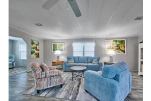 7526 SE Independence Avenue, Hobe Sound, FL 33455 - MLS#R11146079