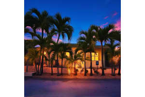 2285 Ne 136th Lane, North Miami Beach 2285 Ne 136th Lane, North Miami Beach