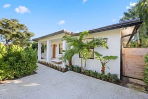 330 Laurie Road, West Palm Beach, FL 33405 - MLS#R11146115