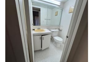 1023 Guildford B, Boca Raton, FL 33434 - MLS#R11146123