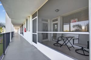 109 Paradise Harbour Boulevard, North Palm Beach, FL 33408 - MLS#R11146127