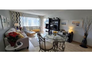 2616 N Garden Drive N 204, Lake Worth, FL 33461 - MLS#R11146136