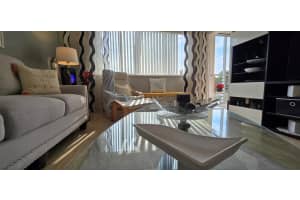 2616 N Garden Drive N 204, Lake Worth, FL 33461 - MLS#R11146136