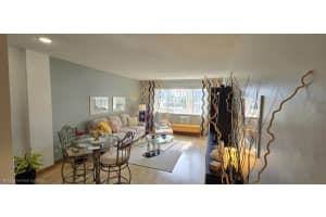 2616 N Garden Drive N 204, Lake Worth, FL 33461 - MLS#R11146136