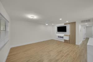 582 Flanders M Drive, Delray Beach, FL 33484 - MLS#R11146164