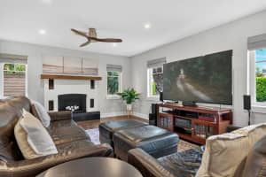 354 Marlborough Place, West Palm Beach, FL 33405 - MLS#R11146178