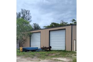 6390 SE Bridge Road, Hobe Sound, FL 33455 - MLS#R11146190