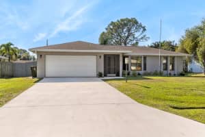 814 Se Starflower Avenue, Port Saint Lucie 814 Se Starflower Avenue, Port Saint Lucie