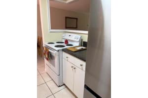 26 Golfs Edge D, West Palm Beach, FL 33417 - MLS#R11146219