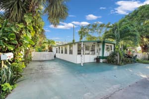 2078 NE 135th Lane, North Miami Beach, FL 33181 - MLS#R11146252