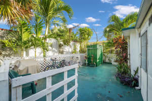 2078 NE 135th Lane, North Miami Beach, FL 33181 - MLS#R11146252