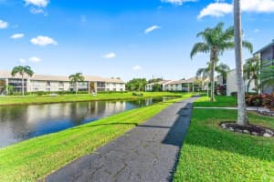 1117 Green Pine Boulevard, West Palm Beach, FL 33409 - MLS#R11146261