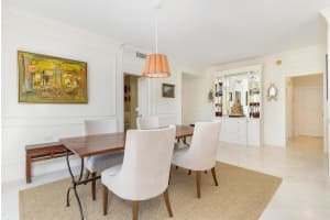 429 Australian Avenue 110, Palm Beach, FL 33480 Sold 01/16/26