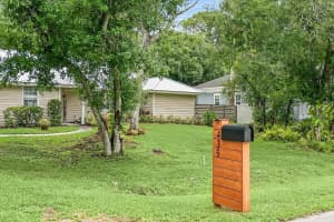 435 61st Avenue, Vero Beach, FL 32968 - MLS#R11146294