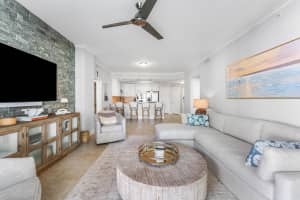 1024 Bay Colony Drive, Juno Beach, FL 33408 - MLS#R11146326