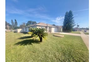 231 Oak Branch Drive, Edgewater, FL 32141 - MLS#R11146341