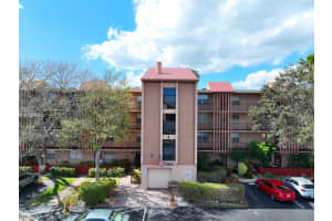 7300 Lake Cir Drive 301, Margate, Fl 33063, Margate