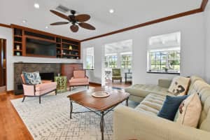 1219 N Lakeside Drive, Lake Worth Beach, FL 33460 - MLS#R11146350