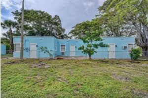 3000 Broadway 3, West Palm Beach, FL 33407 - MLS#R11146376