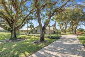 8631 Steeplechase Drive, Palm Beach Gardens, FL 33418 - MLS#R11146386