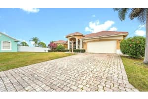 5909 NW Bayou Court, Port Saint Lucie, FL 34986 - MLS#R11146388