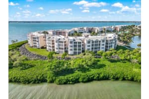 5799 Island Cove 1404, Stuart, FL 34996 - MLS#R11146407