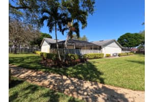 1713 Mariners Cove 7c, Fort Pierce