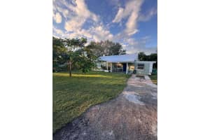 2108 Donald Avenue, Fort Pierce, FL 34946 - MLS#R11146422