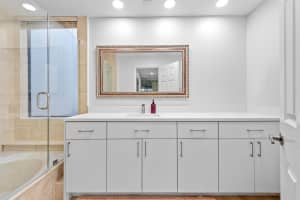 7460 La Paz Boulevard 304, Boca Raton, FL 33433 - MLS#R11146464