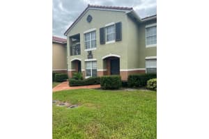 10282 Fox Trail Road 210, Royal Palm Beach