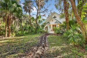 4502 Wild Turkey Lane, Okeechobee, FL 34974 - MLS#R11146516