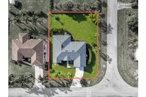 2400 SE Shipping Road, Port Saint Lucie, FL 34952 - MLS#R11146538