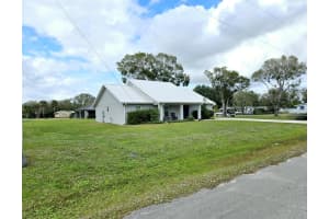 603 11th Avenue, Okeechobee, FL 34972 - MLS#R11146557