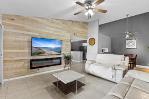 6271 Chasewood Drive G, Jupiter, FL 33458 - MLS#R11146563