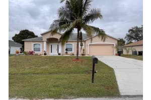 237 Grove Avenue, Port Saint Lucie, FL 34983 - MLS#R11146666