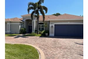 8120 SE Crossrip Street, Hobe Sound, FL 33455 - MLS#R11146699