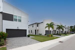 3935 SE Mentmore Lane, Stuart, FL 34997 - MLS#R11146716