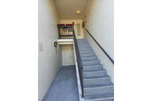 1115 Green Pine Boulevard, West Palm Beach, FL 33409 - MLS#R11146723